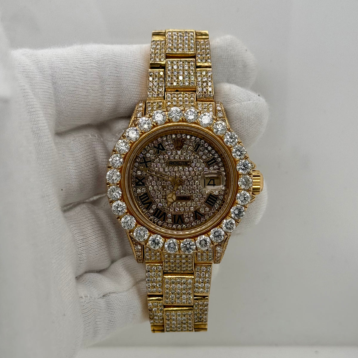 Rolex DateJust 41mm – Fully Gold, Fully Iced Out, Roman Dial